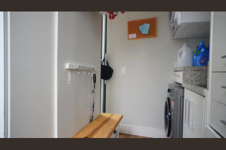 Casa de condomínio à venda com 218m², 3 quartos e 2 vagasLavanderia 