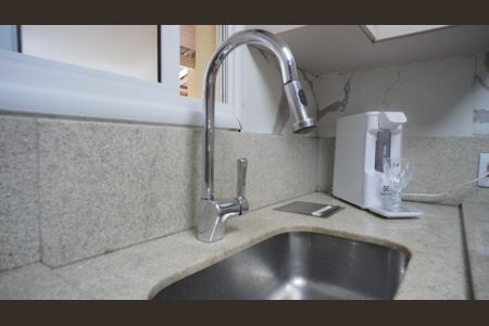 Casa de condomínio à venda com 218m², 3 quartos e 2 vagasLavabo piso 1