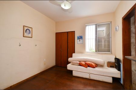 Apartamento para alugar com 98m², 3 quartos e 1 vagaSuite