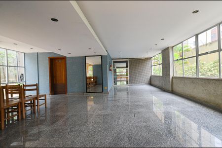 Apartamento para alugar com 98m², 3 quartos e 1 vagaArea comum