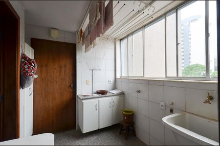 Apartamento para alugar com 98m², 3 quartos e 1 vagaArea de serviço