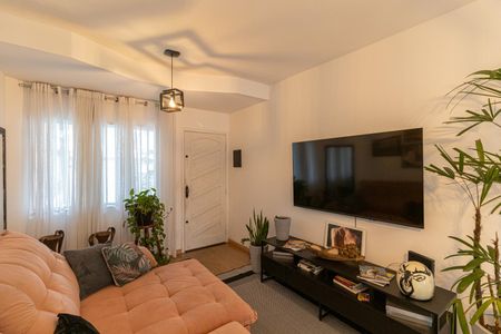 Sala de casa à venda com 3 quartos, 108m² em Jardim Nordeste, São Paulo