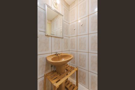 Banheiro de apartamento para alugar com 1 quarto, 50m² em Centro Histórico, Porto Alegre