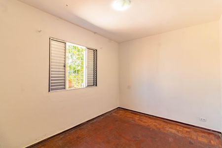 Casa à venda com 2 quartos, 100m² em Jardim Itacolomi, São Paulo