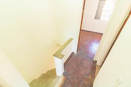 Casa à venda com 2 quartos, 100m² em Jardim Itacolomi, São Paulo