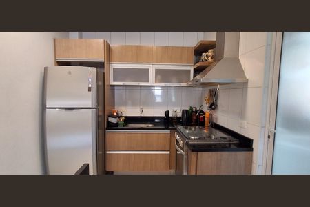 Cozinha  de apartamento à venda com 2 quartos, 68m² em Vila Vivaldi, São Bernardo do Campo