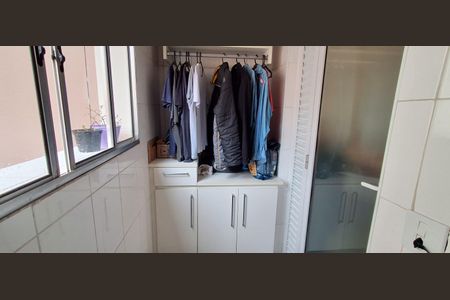 Apartamento à venda com 68m², 2 quartos e 2 vagas Apartamento à venda com 68m², 2 quartos e 2 vagasÁrea de Serviço