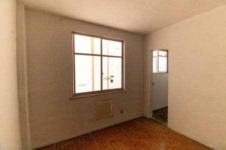 Quarto de apartamento à venda com 2 quartos, 80m² em Icaraí, Niterói