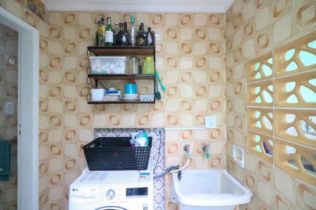 Casa à venda com 167m², 3 quartos e 2 vagasÁrea de Serviço