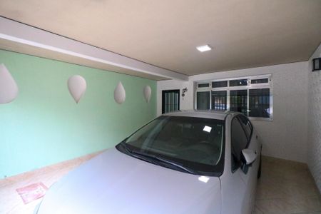 Casa à venda com 167m², 3 quartos e 2 vagasGaragem