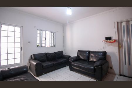 Casa à venda com 1 quarto, 136m² em Vila Santa Clara, São Paulo