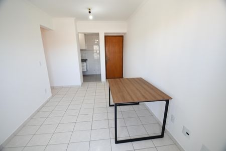 Sala de apartamento para alugar com 3 quartos, 67m² em Chácara Primavera, Campinas