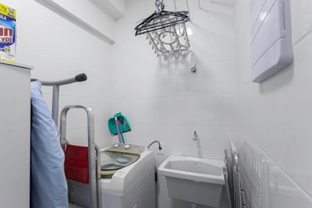 Apartamento à venda com 85m², 3 quartos e 2 vagasCozinha e Área de Serviço