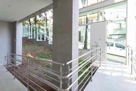 Apartamento à venda com 85m², 3 quartos e 2 vagasEntrada