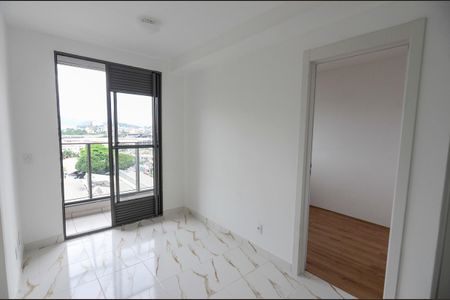 Sala de apartamento para alugar com 2 quartos, 44m² em Santo Cristo, Rio de Janeiro