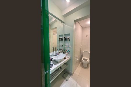 Apartamento à venda com 115m², 4 quartos e 4 vagasBanheiro da Suíte 3