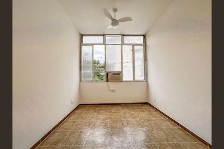 Sala de kitnet/studio para alugar com 1 quarto, 25m² em Santa Teresa, Rio de Janeiro
