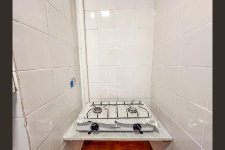 Studio para alugar com 25m², 1 quarto e sem vaga Studio para alugar com 25m², 1 quarto e sem vagaCozinha e Área de Serviço