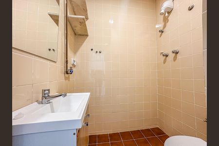 Studio para alugar com 25m², 1 quarto e sem vaga Studio para alugar com 25m², 1 quarto e sem vagaBanheiro Social