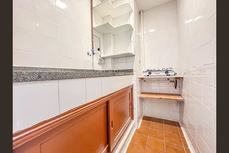 Studio para alugar com 25m², 1 quarto e sem vaga Studio para alugar com 25m², 1 quarto e sem vagaCozinha e Área de Serviço