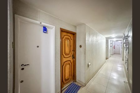 Studio para alugar com 25m², 1 quarto e sem vaga Studio para alugar com 25m², 1 quarto e sem vagaLockbox