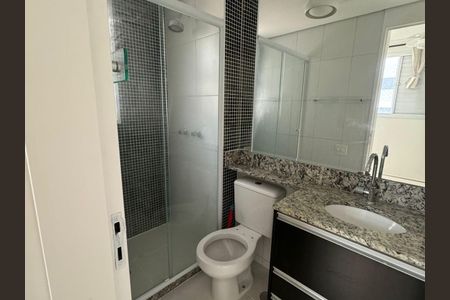 Banheiro da Suíte de apartamento para alugar com 3 quartos, 67m² em Jardim Monte Kemel, São Paulo