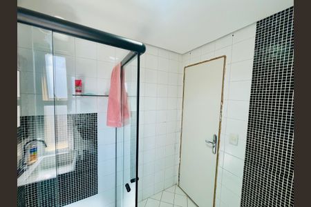 Apartamento à venda com 91m², 3 quartos e 2 vagas Apartamento à venda com 91m², 3 quartos e 2 vagasBanheiro 2