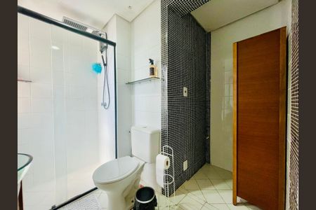 Apartamento à venda com 91m², 3 quartos e 2 vagas Apartamento à venda com 91m², 3 quartos e 2 vagasBanheiro 1