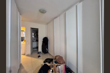 Suíte de apartamento para alugar com 3 quartos, 128m² em Barra da Tijuca, Rio de Janeiro