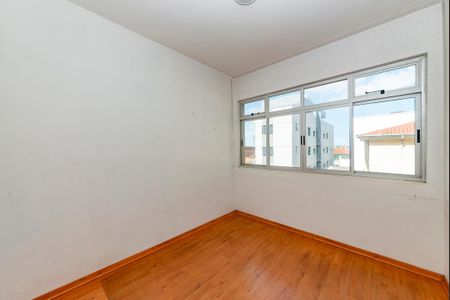 Apartamento para alugar com 81m², 2 quartos e 1 vaga Apartamento para alugar com 81m², 2 quartos e 1 vagaQuarto