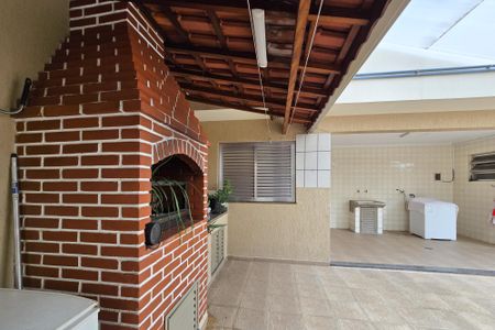 Casa à venda com 305m², 4 quartos e 4 vagas Casa à venda com 305m², 4 quartos e 4 vagasÁrea - Churrasqueira