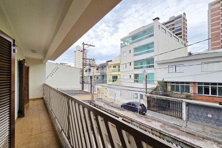 Casa à venda com 305m², 4 quartos e 4 vagas Casa à venda com 305m², 4 quartos e 4 vagasSacada - Suítes