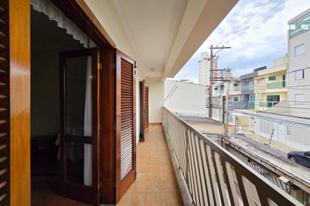 Casa à venda com 305m², 4 quartos e 4 vagas Casa à venda com 305m², 4 quartos e 4 vagasSacada - Suítes