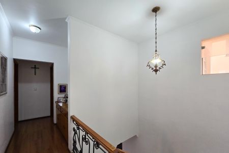 Casa à venda com 305m², 4 quartos e 4 vagas Casa à venda com 305m², 4 quartos e 4 vagasAcesso - Quartos