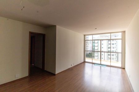 Sala de apartamento à venda com 2 quartos, 86m² em Icaraí, Niterói