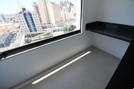 Varanda de kitnet/studio para alugar com 1 quarto, 46m² em Centro, Campinas