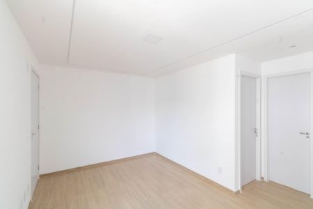 Sala de apartamento para alugar com 2 quartos, 46m² em Campo Grande, Rio de Janeiro