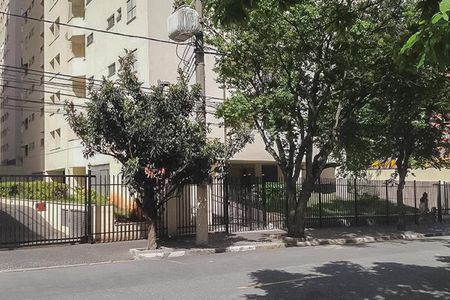 Apartamento para alugar com 42m², 1 quarto e 1 vaga Apartamento para alugar com 42m², 1 quarto e 1 vagaFachada