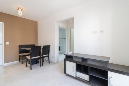 Apartamento para alugar com 42m², 1 quarto e 1 vaga Apartamento para alugar com 42m², 1 quarto e 1 vagaSala
