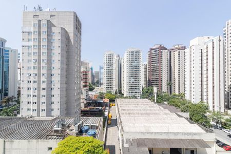 Apartamento para alugar com 42m², 1 quarto e 1 vaga Apartamento para alugar com 42m², 1 quarto e 1 vagaVista da Varanda