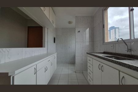 Apartamento à venda com 52m², 2 quartos e 1 vaga Apartamento à venda com 52m², 2 quartos e 1 vagaCozinha