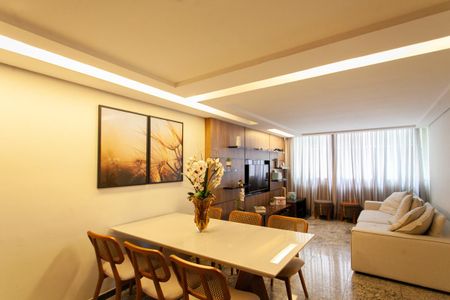 Sala de apartamento para alugar com 3 quartos, 140m² em Castelo, Belo Horizonte