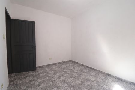 Quarto 1 de casa para alugar com 2 quartos, 50m² em Jardim Alzira Franco, Santo André