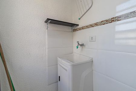 Apartamento para alugar com 45m², 2 quartos e 1 vagaÁrea de Serviço
