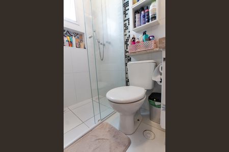 Casa de condomínio à venda com 60m², 2 quartos e 2 vagasBanheiro da Suíte 1