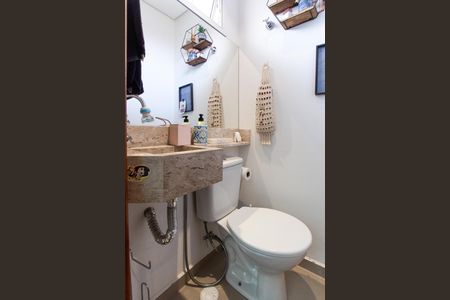 Casa de condomínio à venda com 60m², 2 quartos e 2 vagasSala - Lavabo