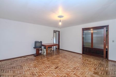 Sala de casa para alugar com 4 quartos, 340m² em Vila Ipiranga, Porto Alegre
