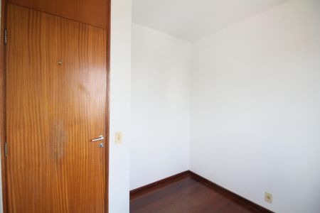 Quarto 1 de apartamento para alugar com 3 quartos, 67m² em Vila Morumbi, São Paulo