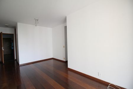 Sala de apartamento para alugar com 3 quartos, 67m² em Vila Morumbi, São Paulo