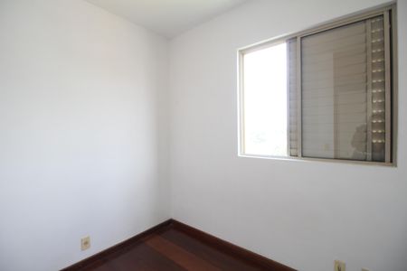 Quarto 1 de apartamento para alugar com 3 quartos, 67m² em Vila Morumbi, São Paulo